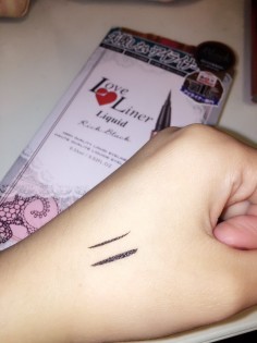 Love Liner3