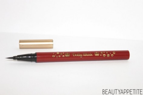 dolly wink liquid eyeliner black review and swatch easy to use perfect for beginner beauty appetite blog personal style fashion jessica jeanne simon 2